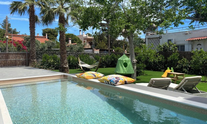Spata-Artemida Villa | Crystal Private Pool House