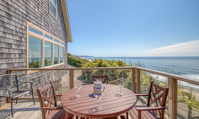 Nelscott House | Custom-Built Ocean Front home with Spectacular Panoramic Ocean Views