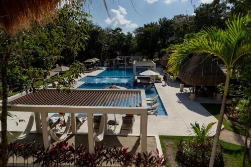 Puerto Morelos Apartment | Custom decor-sleeps 6 with 2 pools- Condo near beach-Puerto Morelos Mexico,Casa Yellowstone