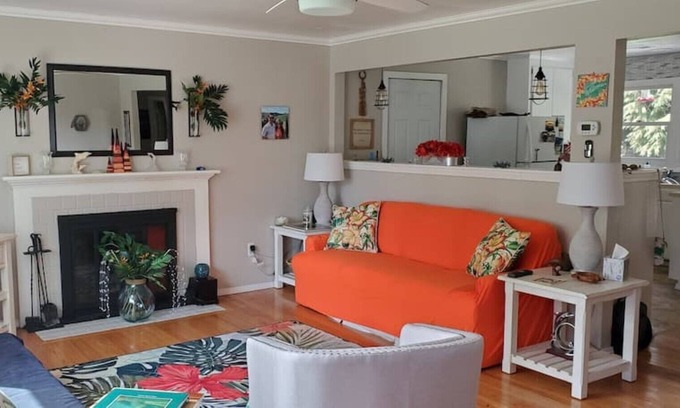 Corvallis House | Cute, Cozy & Oh, So Convenient!