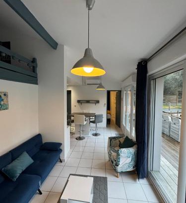 Soulac-sur-Mer House | Dépendance avec piscine et spa partagés - plage 130 m