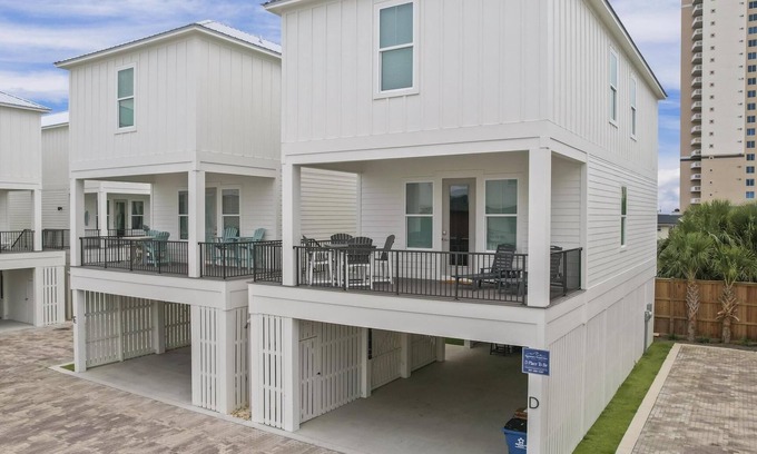 Gulf Shores Cottage | D Place to Be at Pelican Place -Brand New - Signature Properties