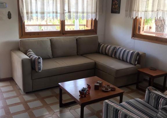 Nea Iraklia House | Daddy’s sea view house