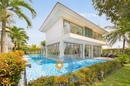 Ngu Hanh Son Villa | Danang Amazing Ocean Villas