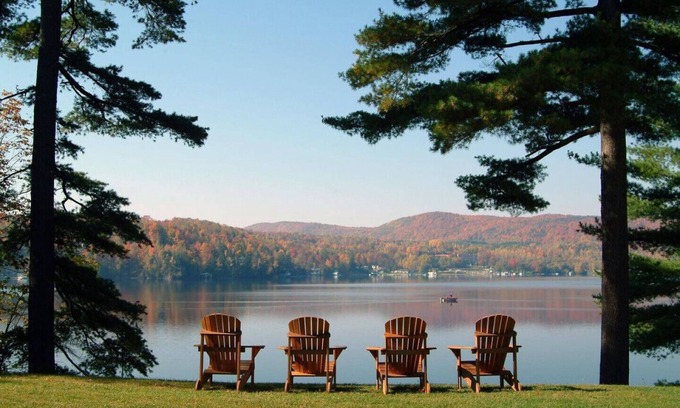 Port Loring Cottage | "DANCING WATERS"! Welcomes your family to MINNEHAHA COTTAGE RESORT #8