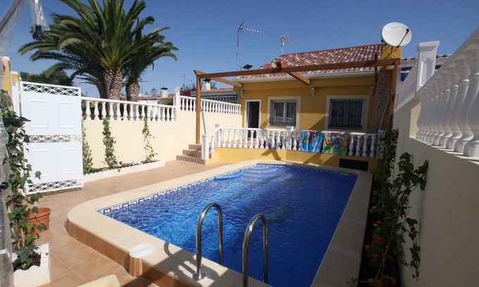 Torrevieja Villa | DAR SAIOA Nice villa 600 meters to the beach 3 bedrooms 3 bathrooms