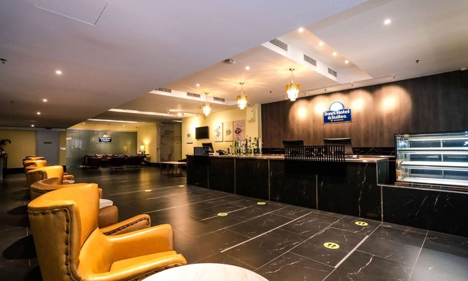 Pudu Hotel | Days Hotel and Suites Fraser Business Park KL