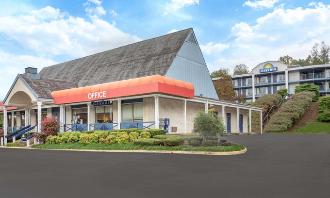 Lexington Hotel | Days Inn by Wyndham Lexington