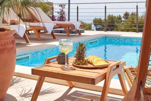 Sveta Nedjelja Villa | Dazzling Hvar Villa Villa Licita 4 Bedrooms Spacious Sunterrace Fitted With Sunbeds And Parasols Private Outdoor Swimming Pool Shaded