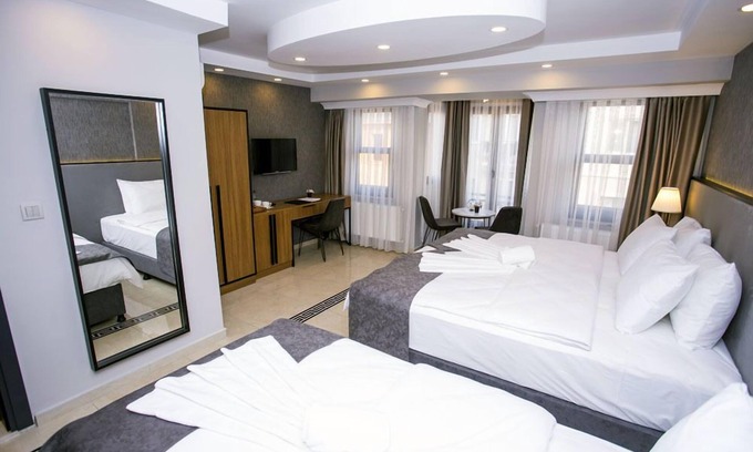 Canakkale Hotel | Değirmenlik Casamia Caffe & Suite