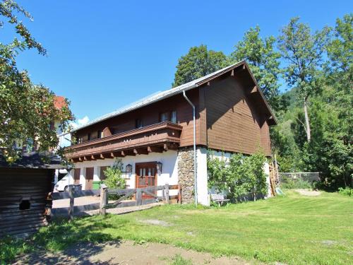 Bruck an der Grossglocknerstrasse House | detached modern holiday home with sauna in the Salzburgerland