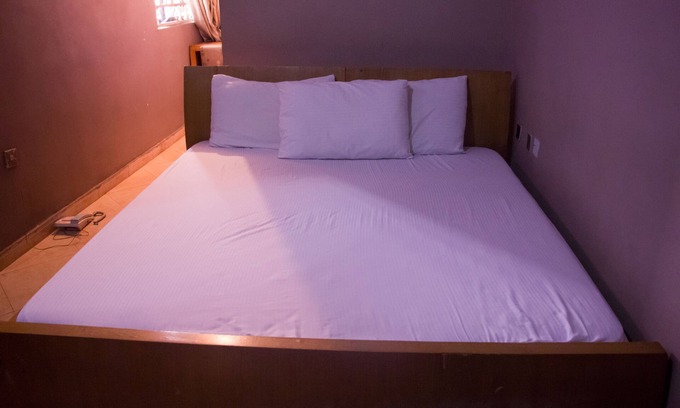 Ikoyi Hotel | De Prince Guest House