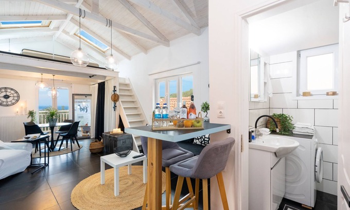 Spartylas Apartment | Dea Attica - Sea View Apartment with swimming pool