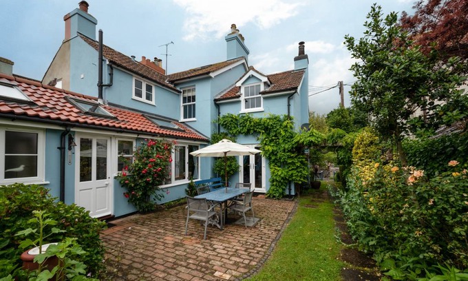 Waldringfield Cottage | Deben Vale