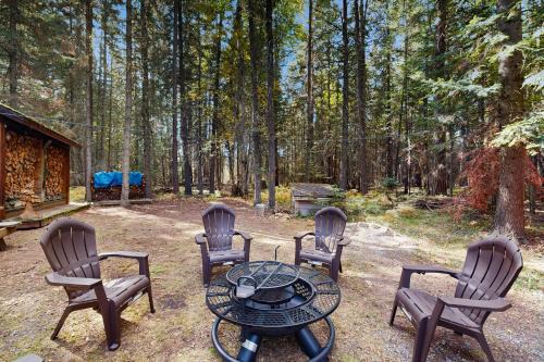 Bigfork House | Deer Pine Cabin