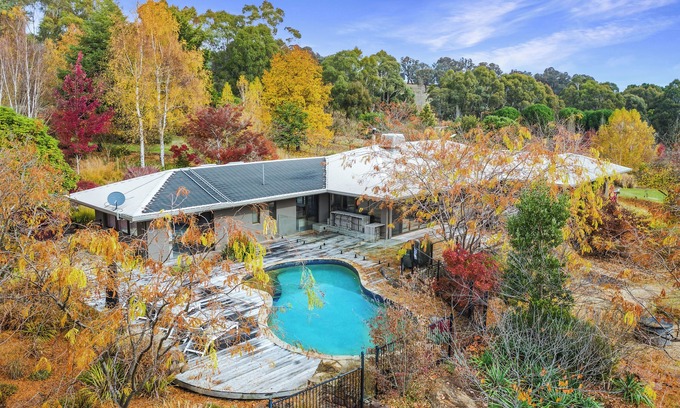 Merrijig House | Delatite Valley: 4 BR, 3.5 BA House in Merrijig, Sleeps 12