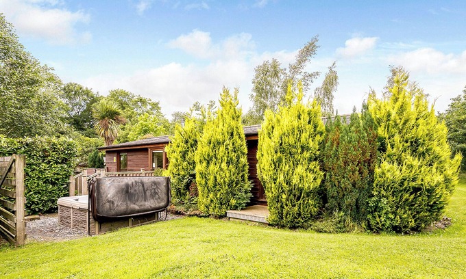 Allithwaite Ski Chalet | Deluxe lodge designed with luxury in mind.