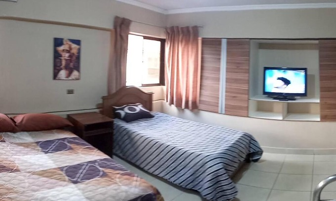 Cochabamba Apartment | Departamento Simple