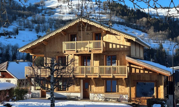 Les Avanchers-Valmorel Ski Chalet | Detached chalet, breathtaking view, warm atmosphere, great comfort.
