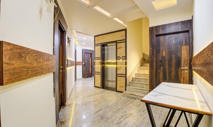 RT Nagar Hotel | Diamond palace