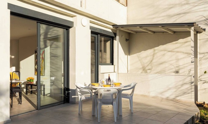 Parilly Apartment | Dify Stoppa - Parilly