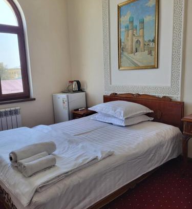 Bukhara House | Dili Orom Hotel