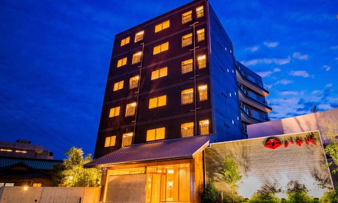 Dogo Hot Spring Hotel | Dogo Onsen Yachiyo 道後温泉八千代