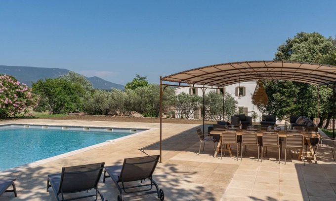Saint-Saturnin-les-Apt House | Domaine des 3 Fontaines