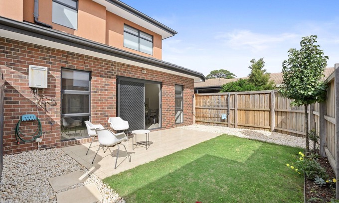 Chelsea House | Domi Rentals - The Chelsea Residence