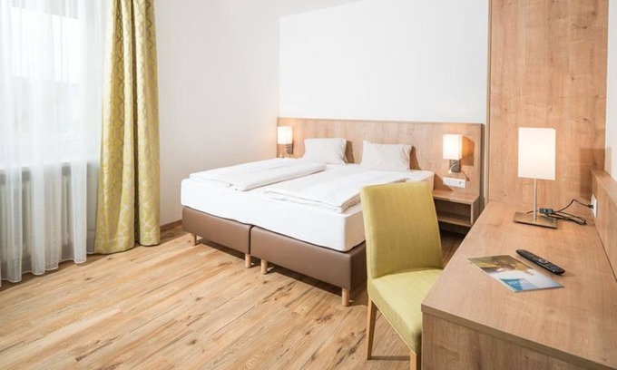 Doebriach House | Doppelzimmer "goldeck" mit Frühstück - Hotel zur Post 3superior - Ihr Familienhotel