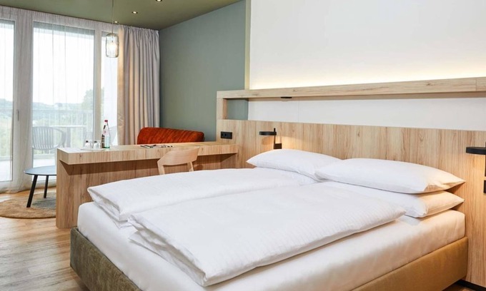 Loipersdorf bei Fuerstenfeld House | Double room thermal side - from 5 nights - Hotel Stoiser