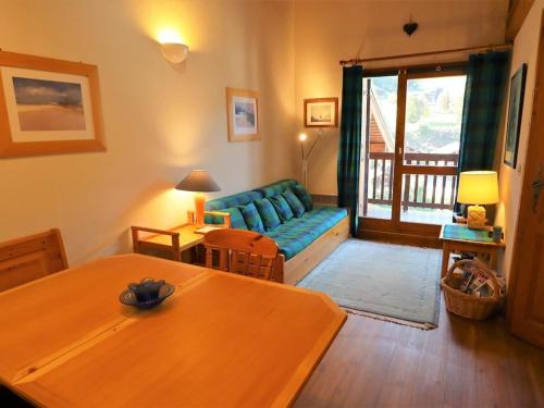 Areches Apartment | Duplex cosy et spacieux avec piscine et balcon proche des pistes pour 4-5 personnes à Arêches-Beaufort - FR-1-342-171