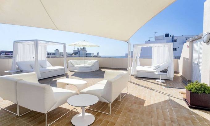 Santa Eulalia del Rio Apartment | Duquesa Playa Aparthotel