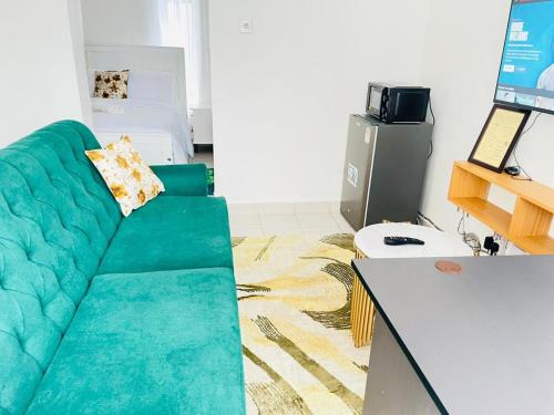 Riruta Apartment | E&C Racecourse Gardens, Studio Apartment with Pool