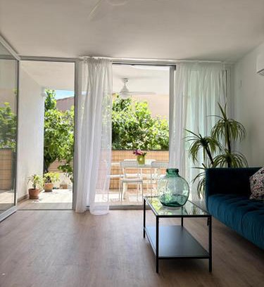 Benicassim House | E N C A N T I S O L - Encanto y SOL a un paso del MAR con piscina