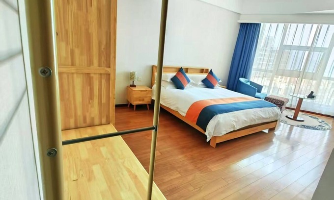 Downtown Hangzhou Apartment | East King Business Hotel Hangzhou