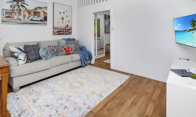 Cairns North House | Easy Going Holiday Unit on McKenzie MK6