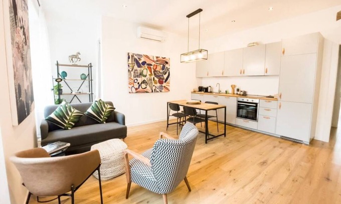 Lazzaretto Apartment | Easylife - Elegant and refined residence in the splendid Porta Venezia district.
