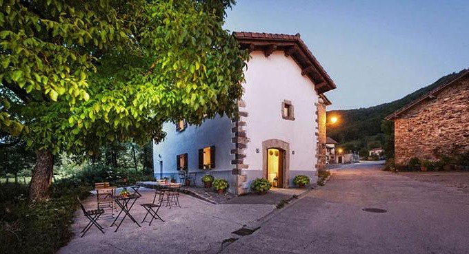 Esnoz House | Ekolanda Casa Rural