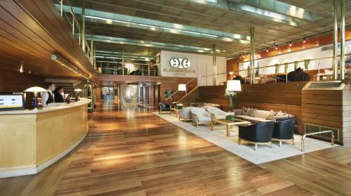 El Centro Hotel | El Conquistador Hotel