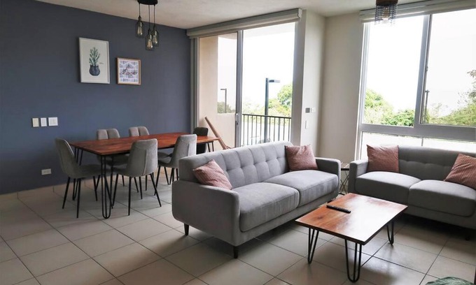 San Salvador Apartment | El Salvador Stays - Vista Tower