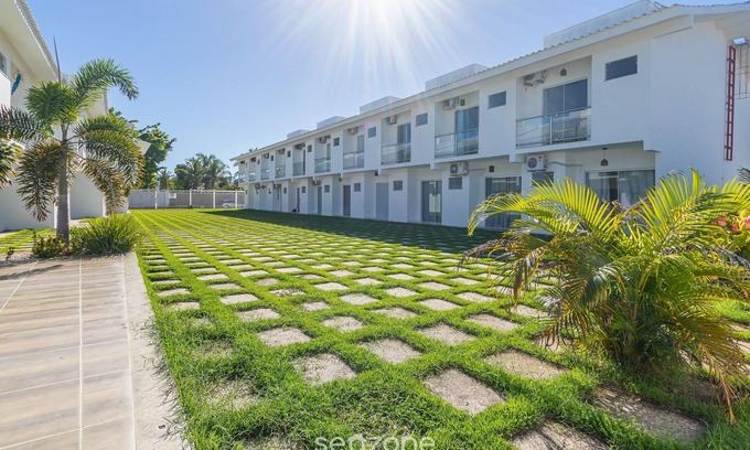 Coroa Vermelha Apartment | Elegant Duplex w Sw. Pool 280m fr the Beach Prm007