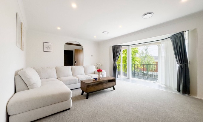 Mellons Bay House | Elegant House in East Auckland
