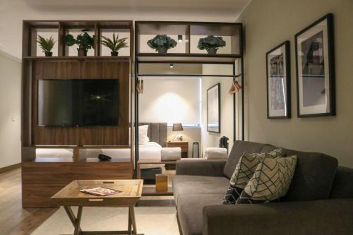 Chacarilla-Santa Cruz Apartment | Elegant Loft in San Isidro