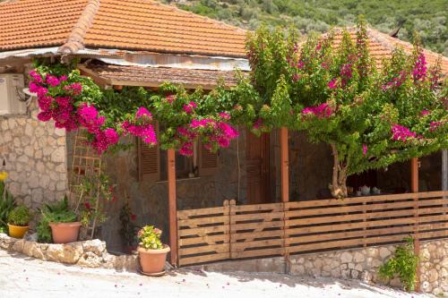 Sivota Apartment | Elena’s House Sivota Lefkadas
