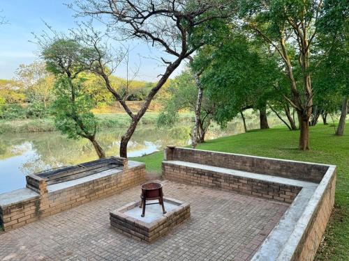 Mbombela Ski Chalet | Elephant 2 Chalet Hippo Waterfront Lodge
