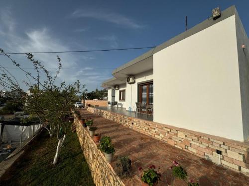 Ksamil Apartment | Emilio Apartments
