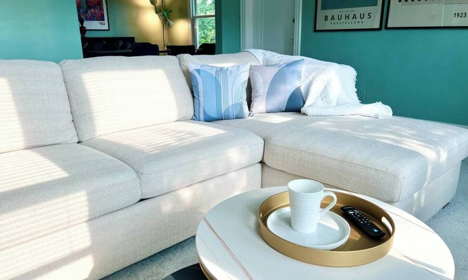 Ann Arbor Apartment | Enjoy Ann Arbor! Perfect Spot-Near Downtown, Campus & Stadium-nBeautiful Apt