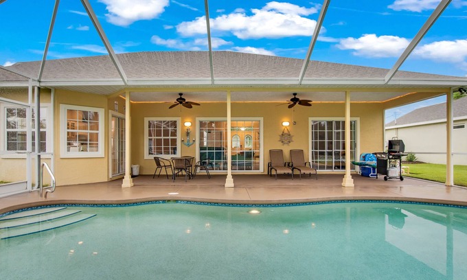 Indian Trails House | Entire house,heated pool,KING bed,Flagler beach