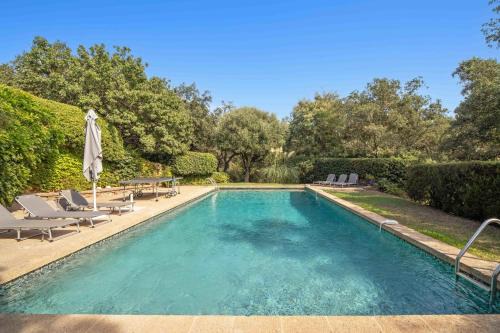 Guerrevieille House | Entire Villa 5 bedrooms with pool
